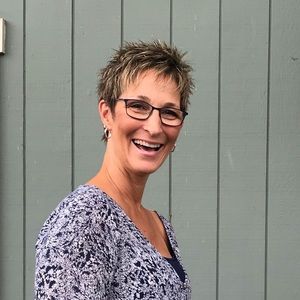 Meet your Posher, Toni